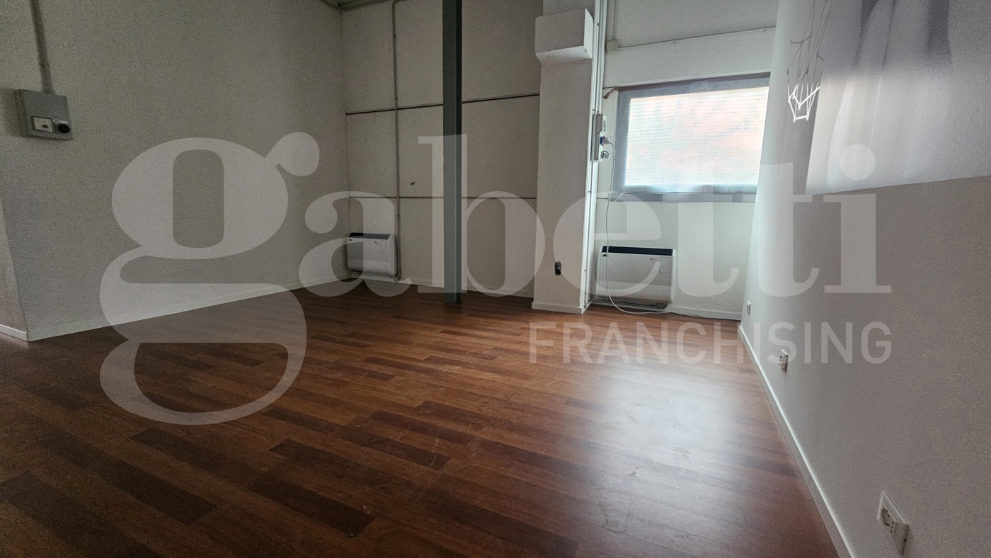 Capannone in vendita a Bologna