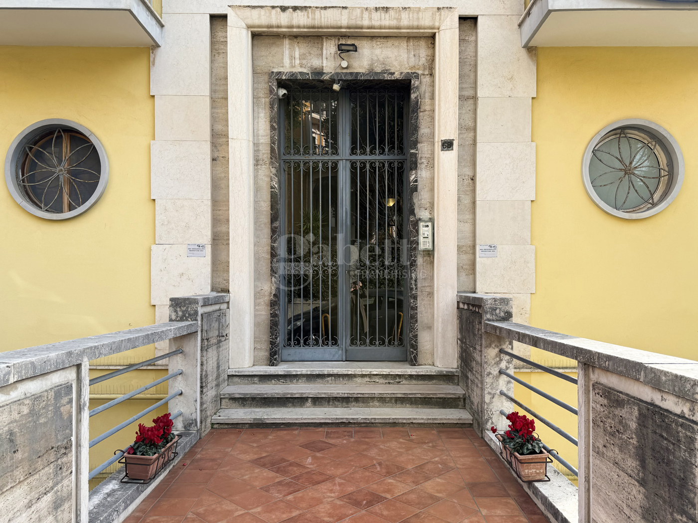 Quadrilocale in vendita a Napoli