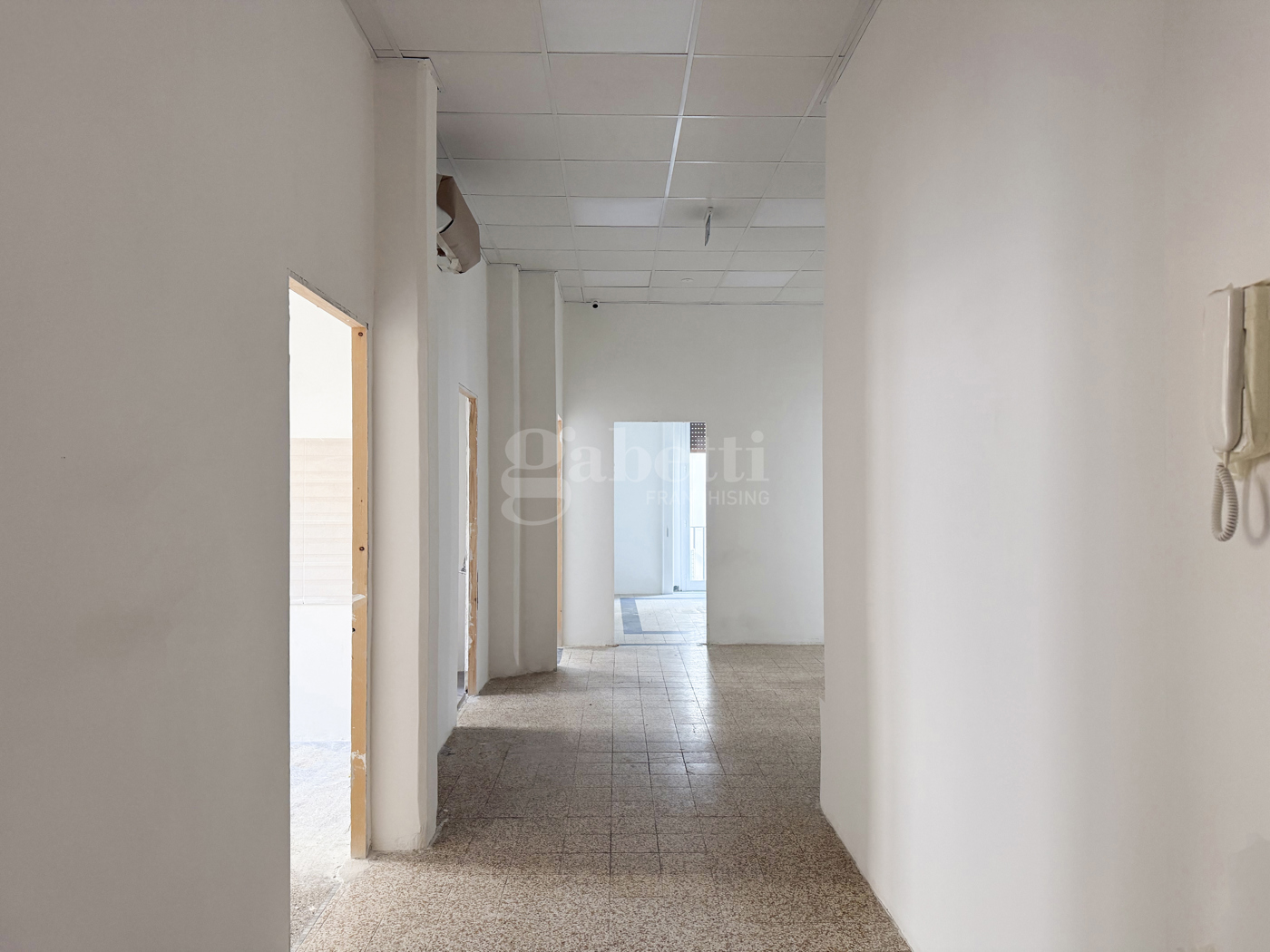 Appartamento in affitto a Napoli