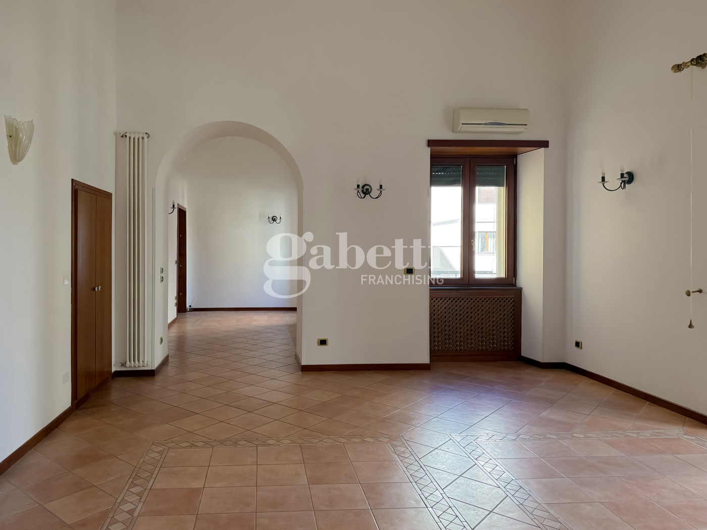 Trilocale in affitto a Napoli