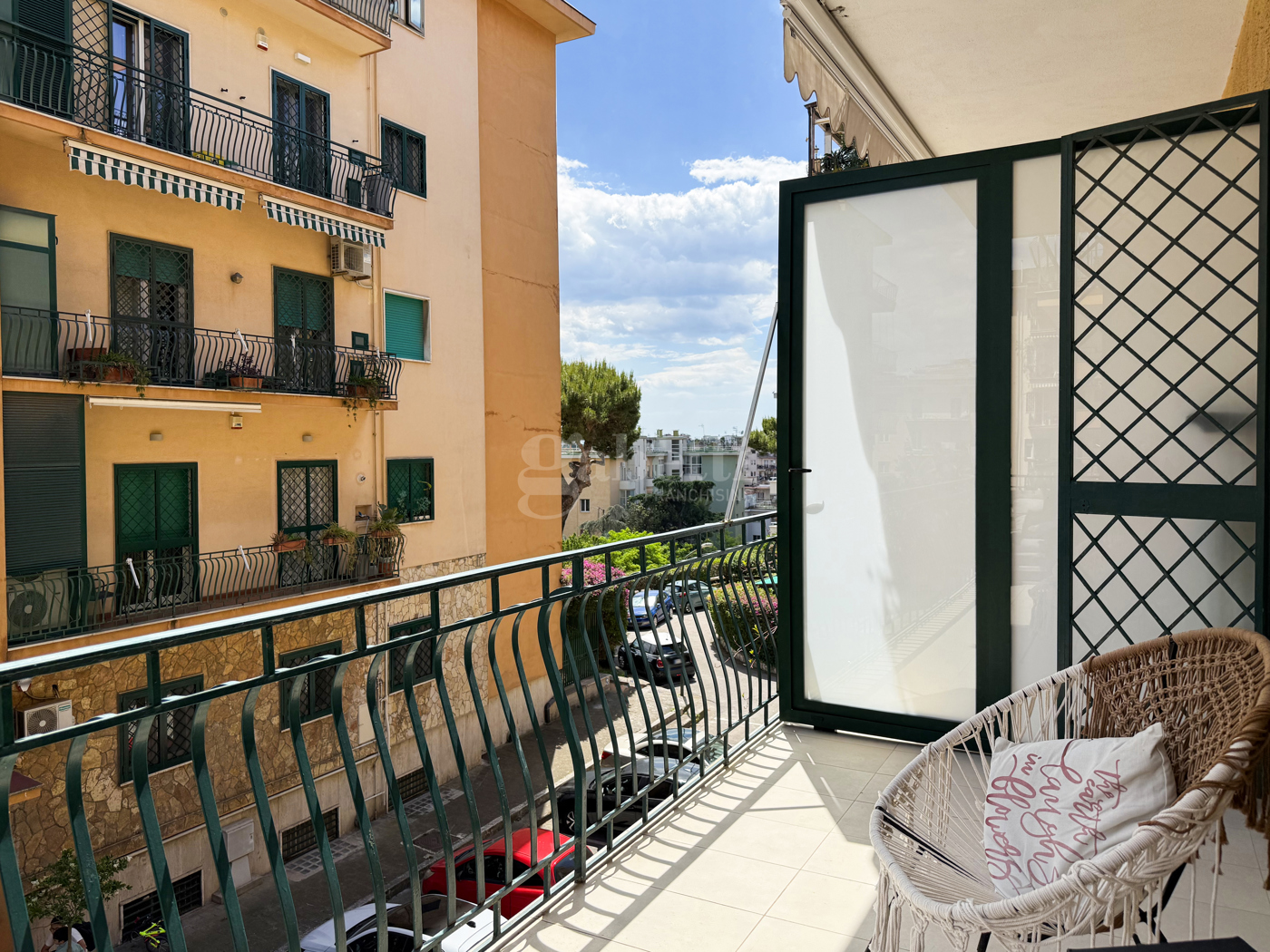 Trilocale vista mare a Napoli