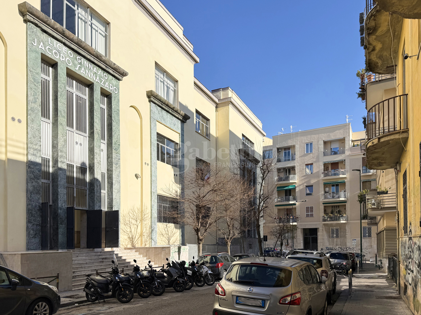Box/Garage 33mq in affitto a Napoli