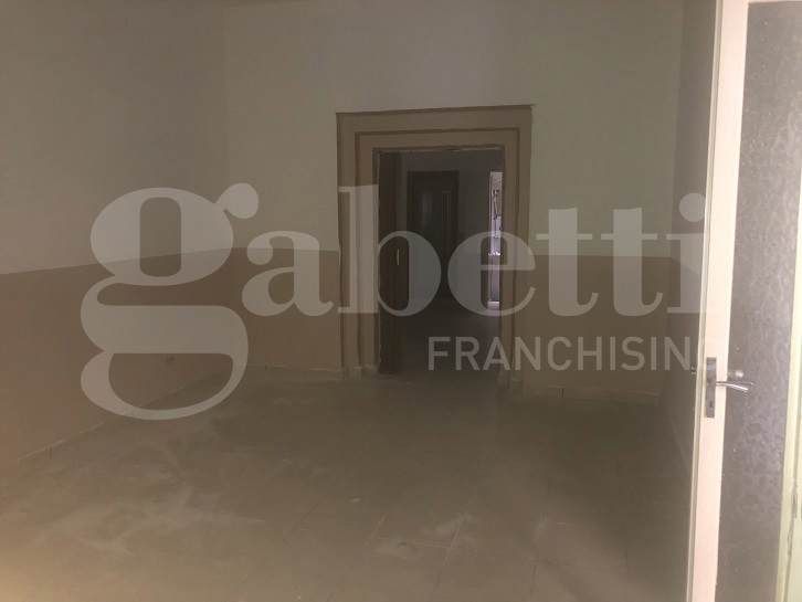 Casa indipendente da ristrutturare a Solarino