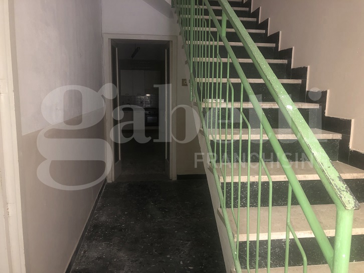 Casa indipendente da ristrutturare a Solarino