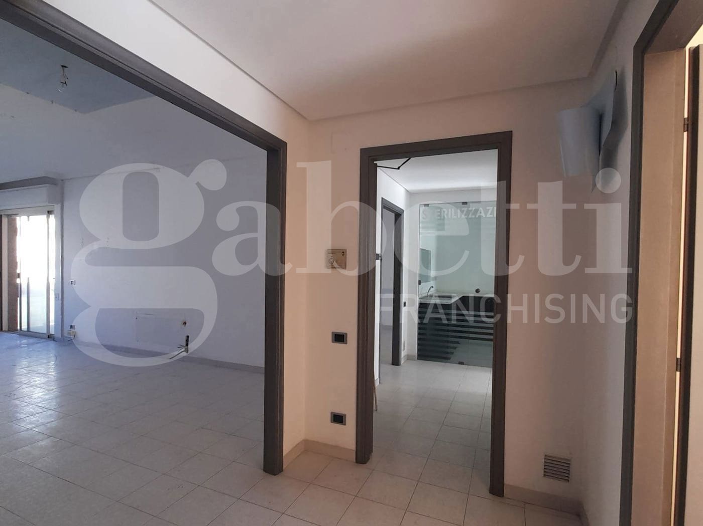 Trilocale da ristrutturare a Siracusa