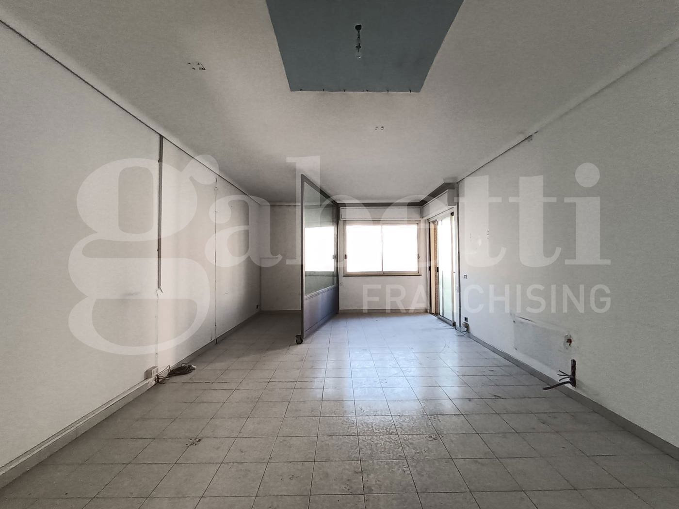 Trilocale da ristrutturare a Siracusa