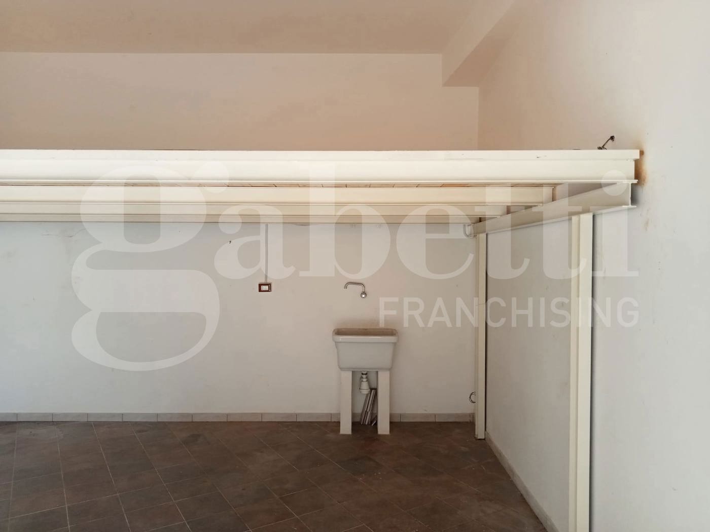 Box/Garage 28mq in vendita a Siracusa