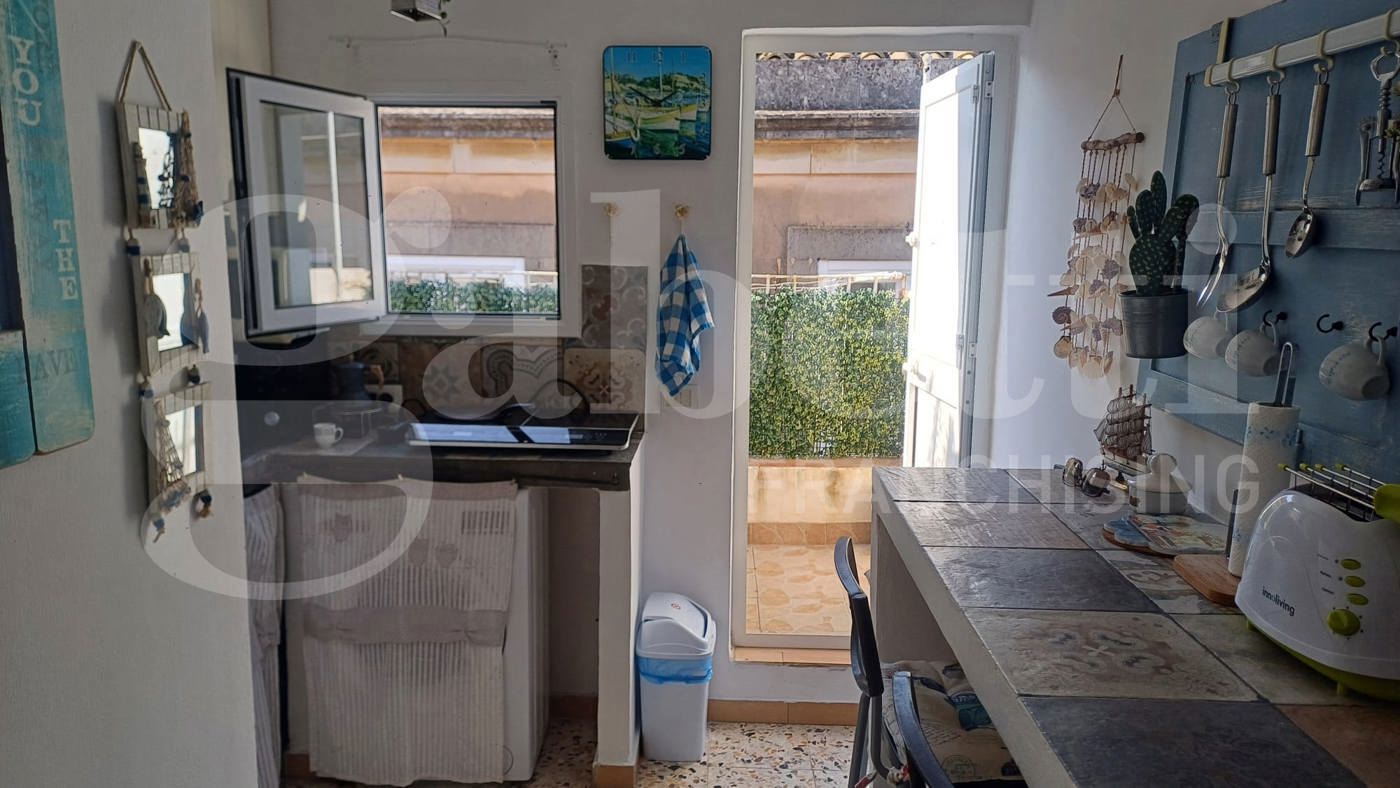 Monolocale arredato in affitto a Siracusa