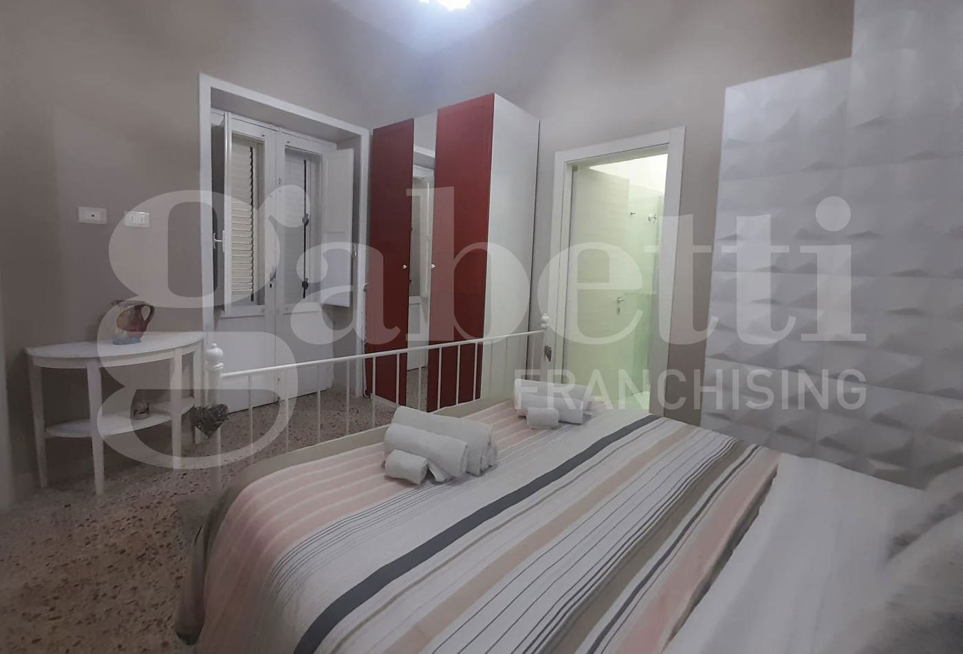 Casa indipendente arredata in affitto a Siracusa