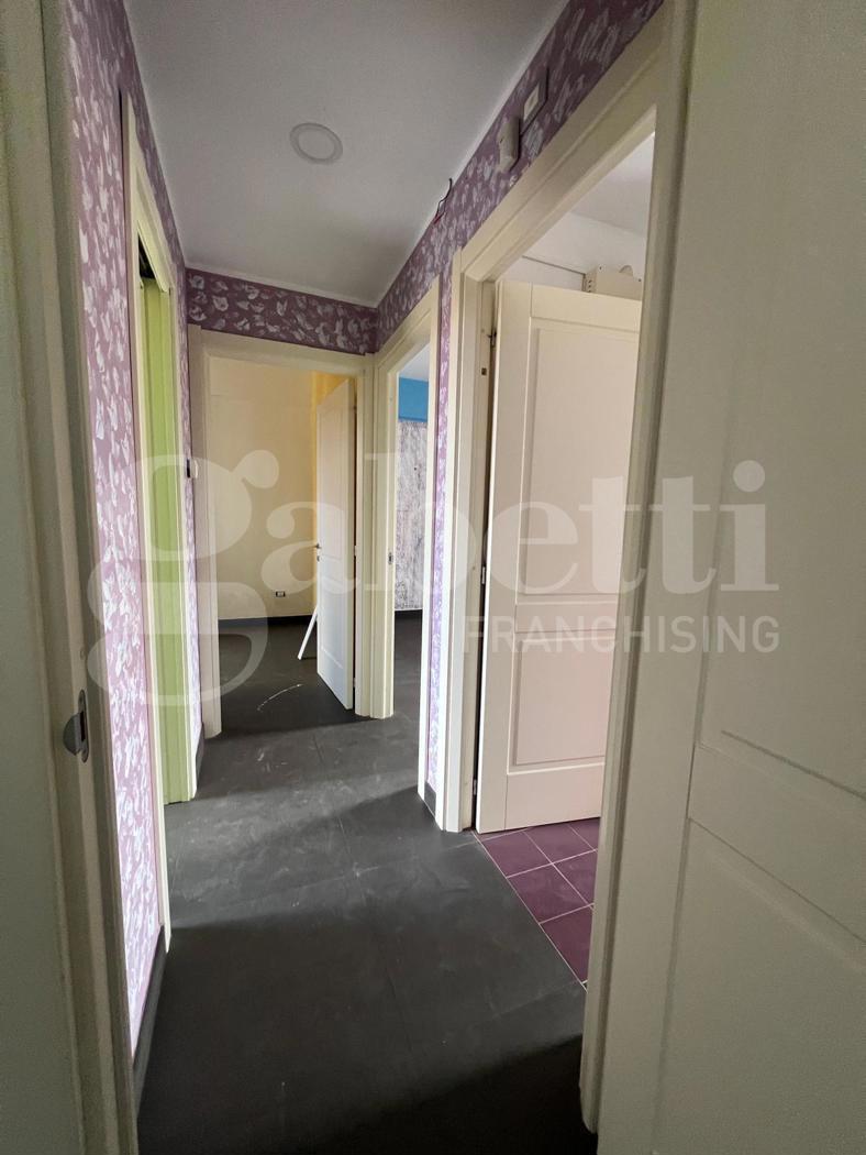 Trilocale con box a Siracusa