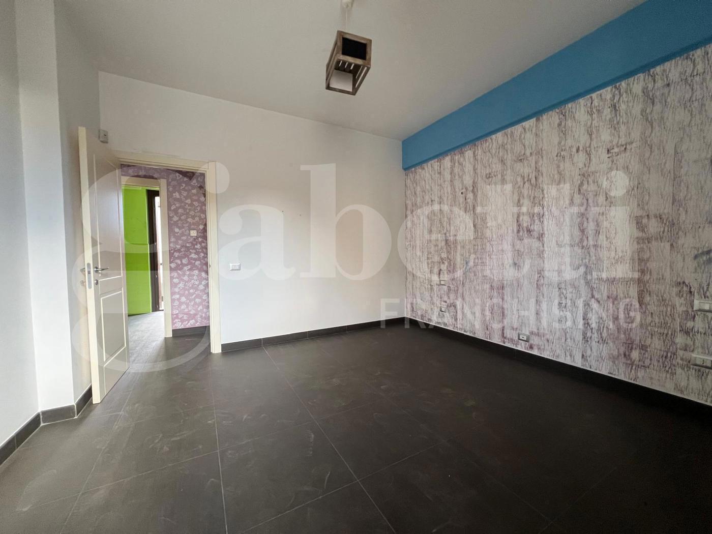 Trilocale con box a Siracusa