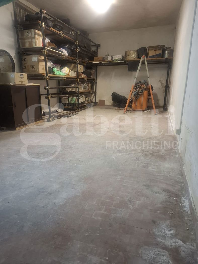 Box/Garage 37mq in vendita a Siracusa