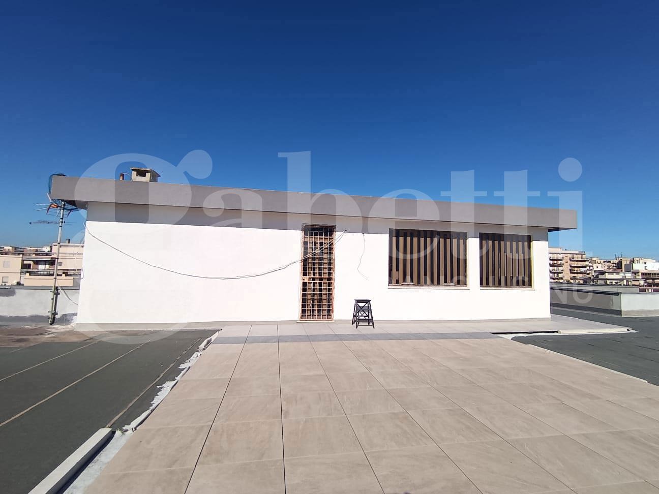 Attico arredato in affitto a Siracusa