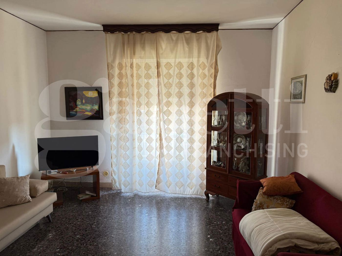 Trilocale da ristrutturare a Siracusa