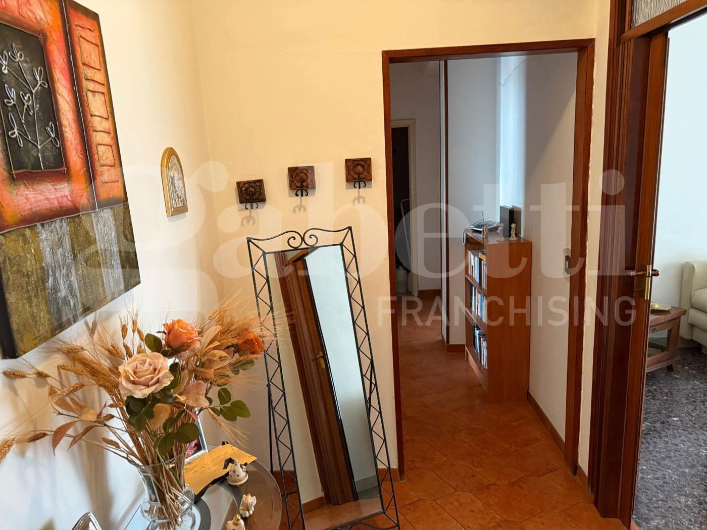 Trilocale da ristrutturare a Siracusa