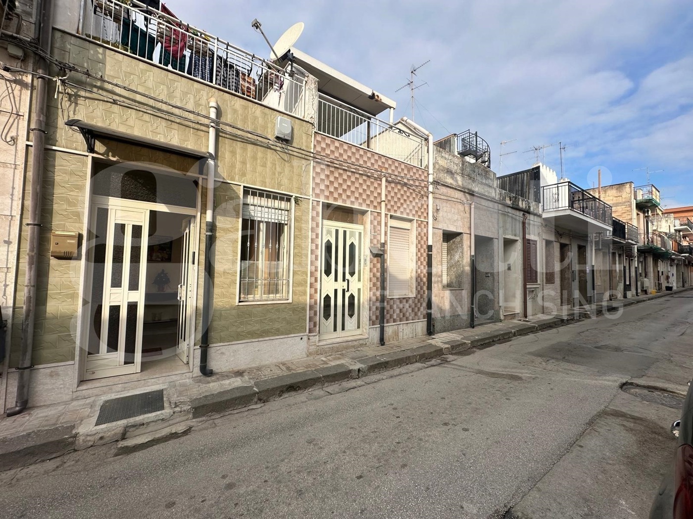 Casa indipendente ristrutturata a Floridia