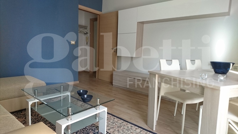 Trilocale arredato in affitto a Siracusa