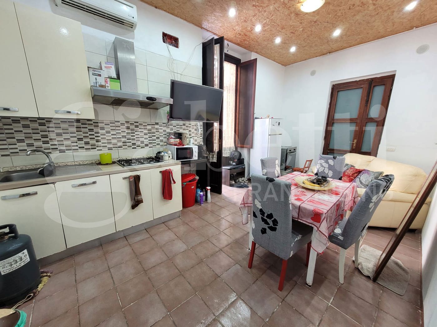 Casa indipendente ristrutturata a Siracusa