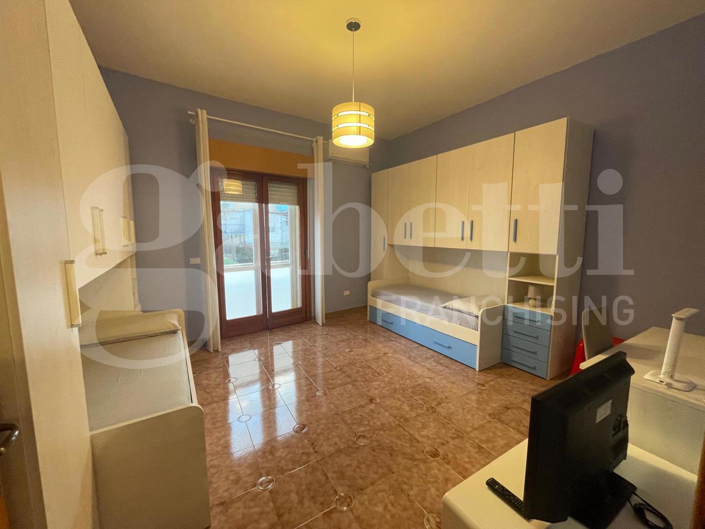 Quadrilocale in vendita a Siracusa