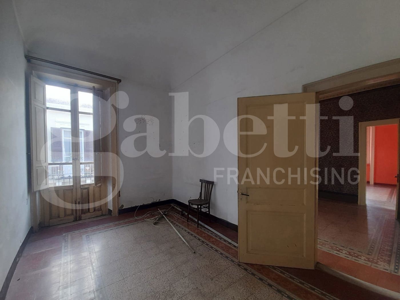 Appartamento con box doppio a Siracusa