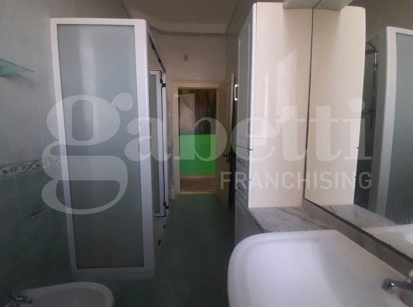 Appartamento con box doppio a Siracusa