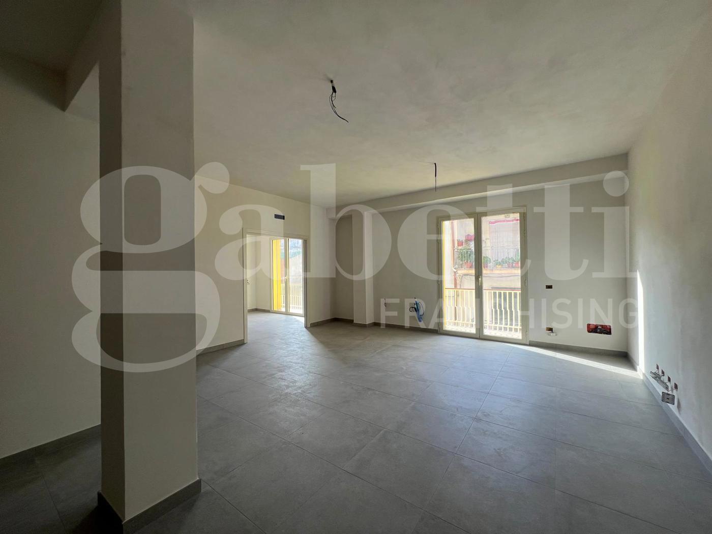 Trilocale ristrutturato a Solarino