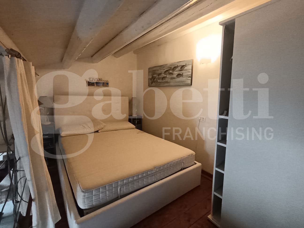 Monolocale arredato in affitto a Siracusa