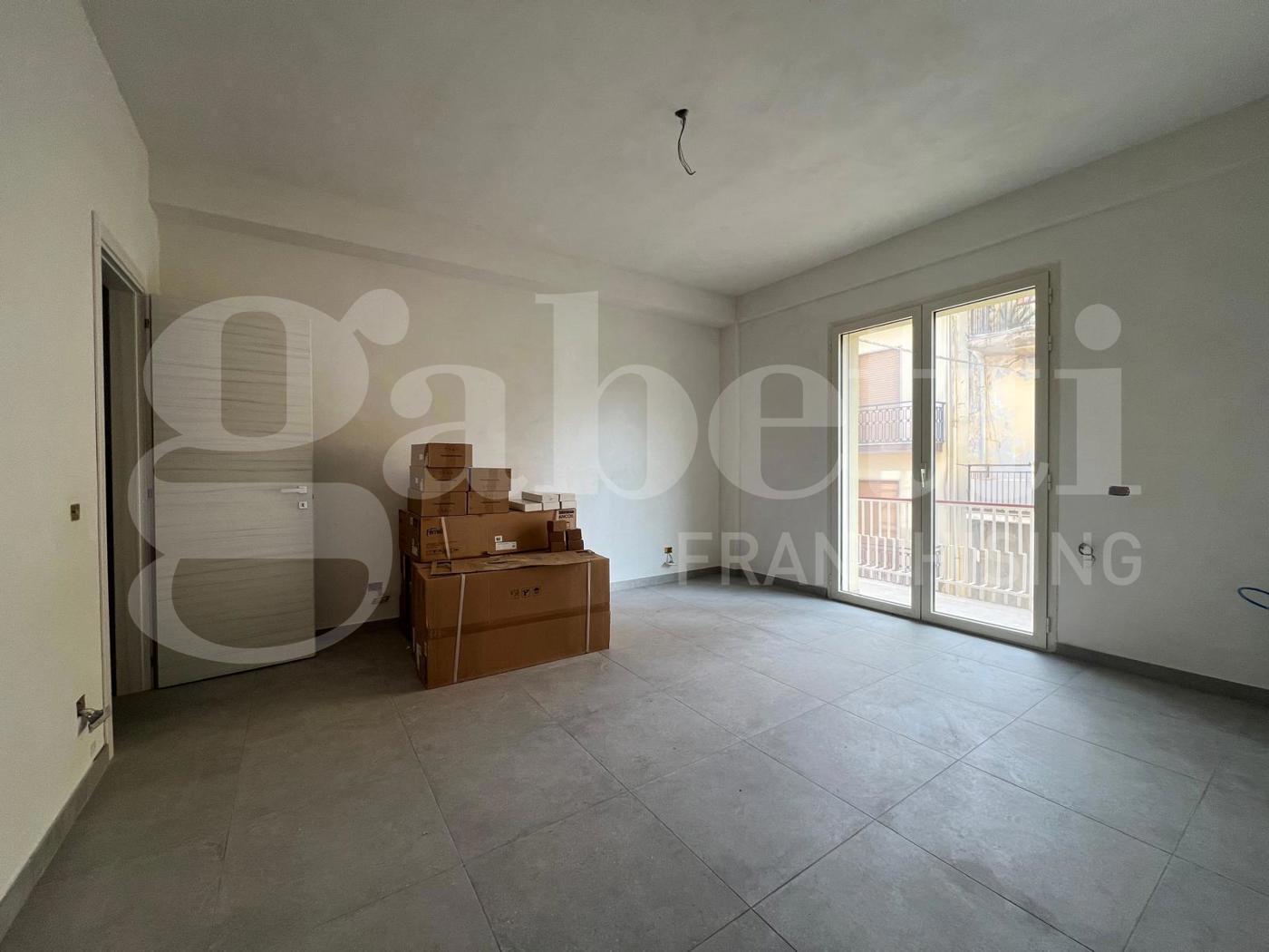 Trilocale ristrutturato a Solarino