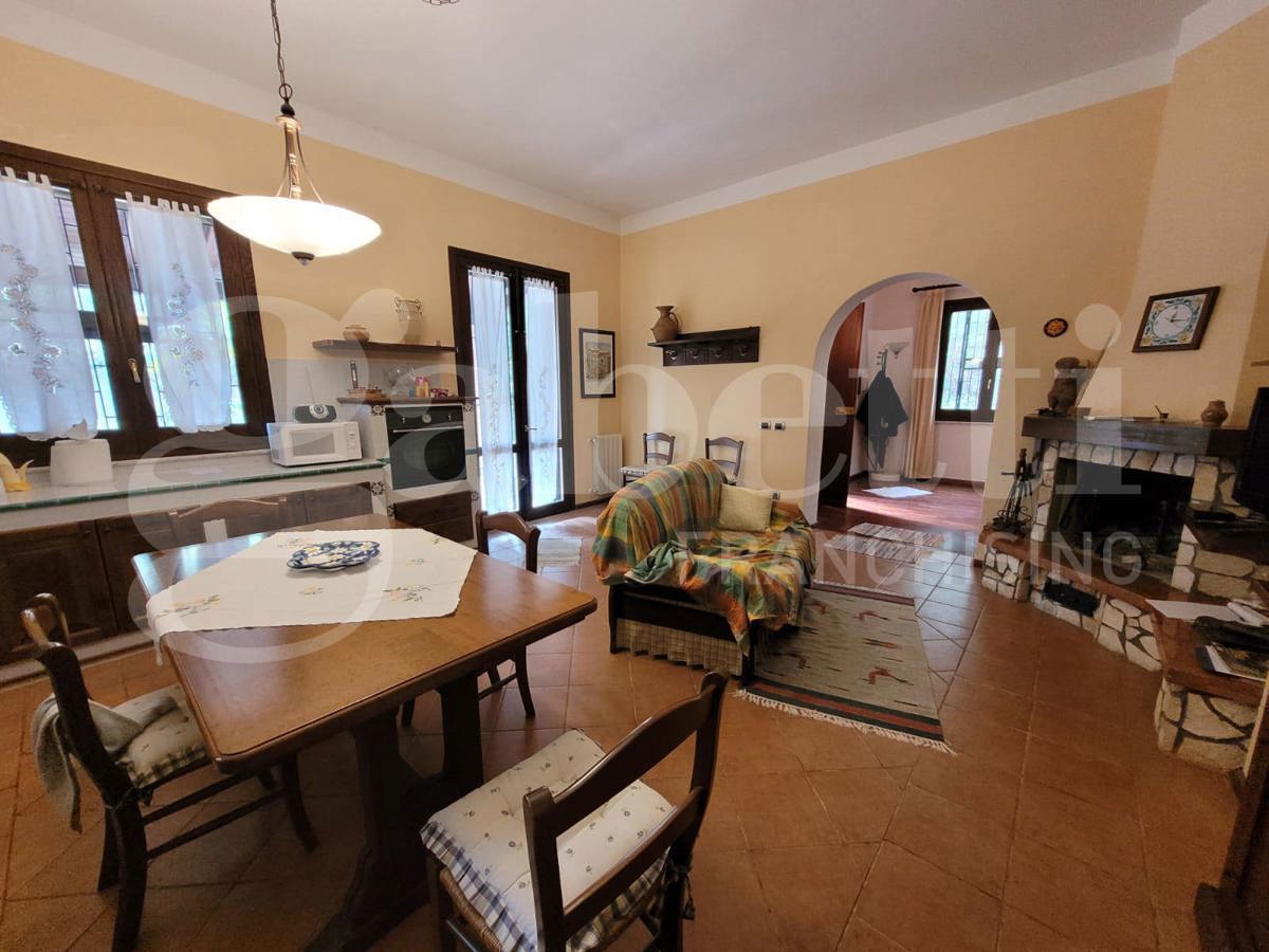 Villa con giardino a Siracusa