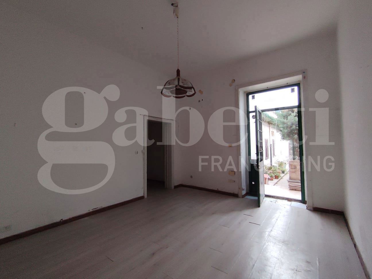 Casa indipendente con giardino a Siracusa