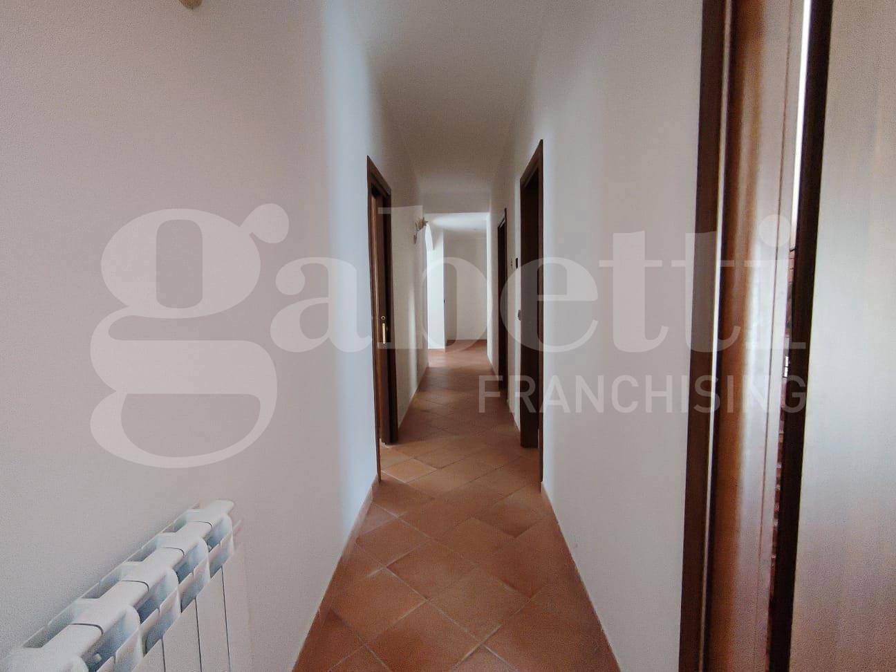 Trilocale arredato in affitto a Siracusa