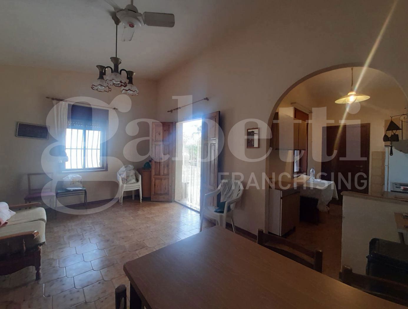 Villa con giardino a Siracusa