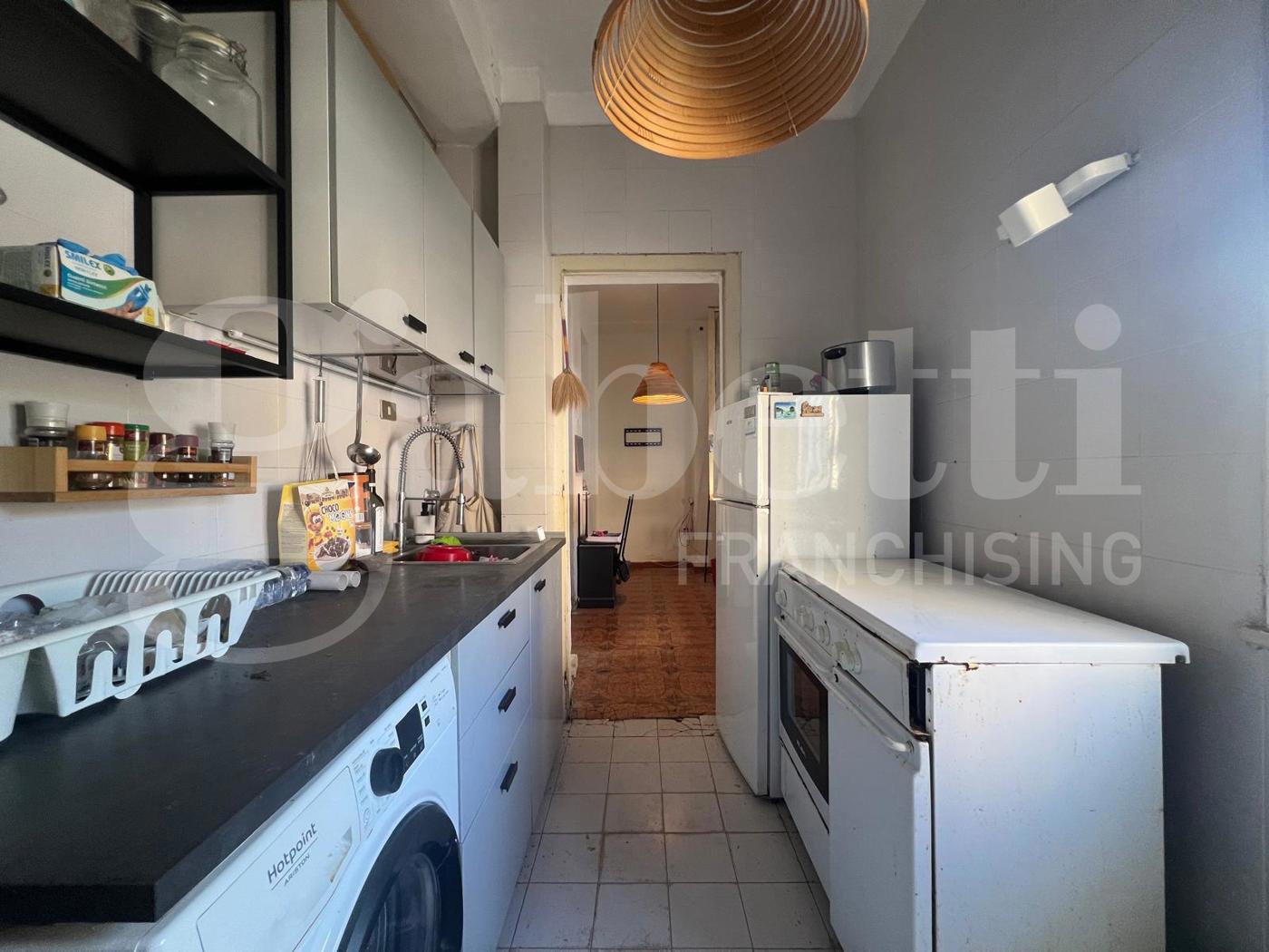 Bilocale da ristrutturare a Siracusa