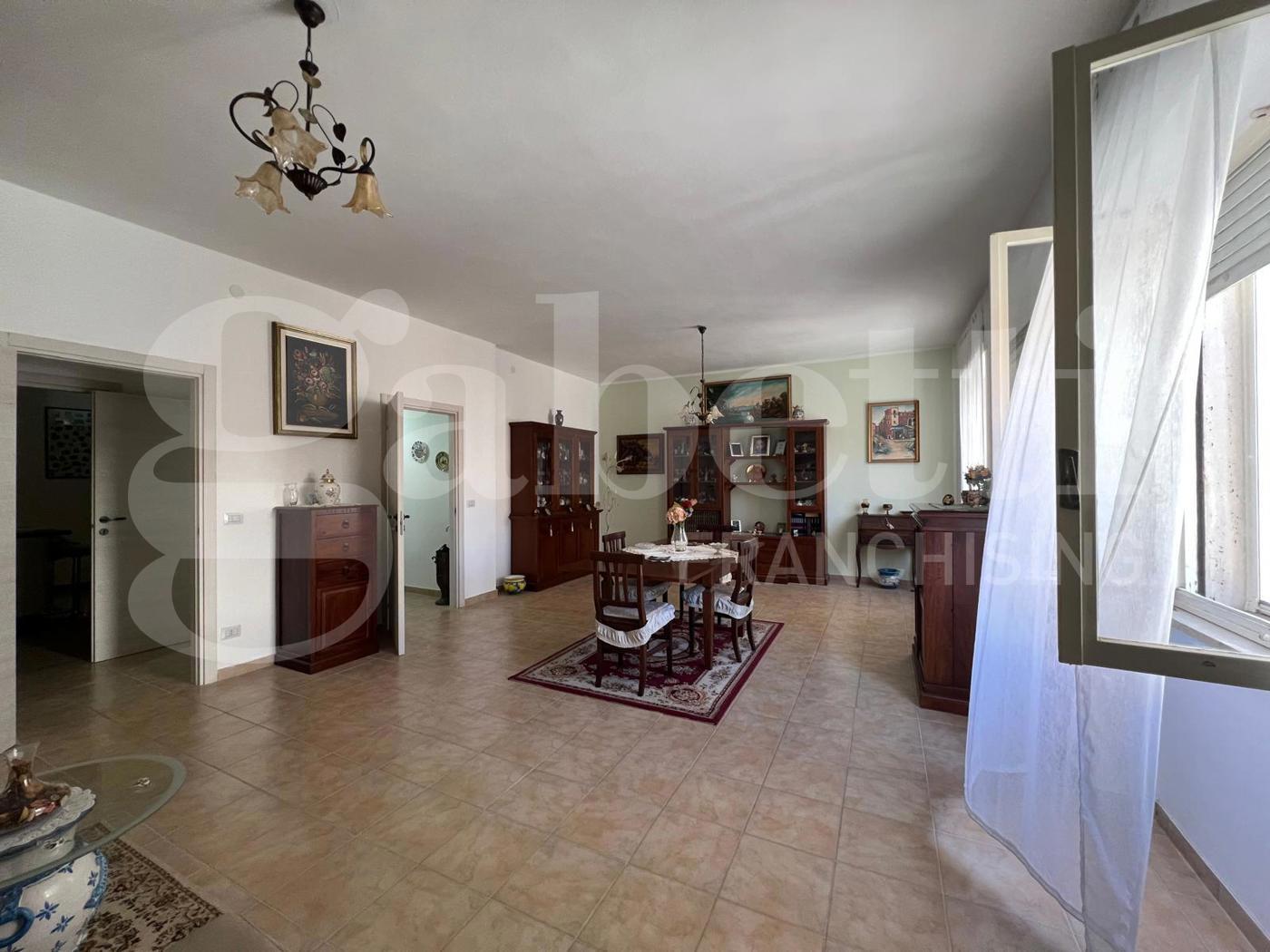 Appartamento ristrutturato a Siracusa