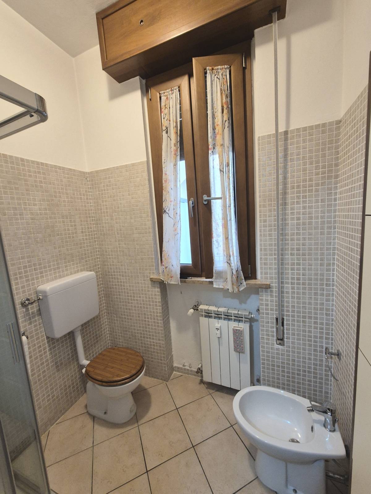 Appartamento in affitto a Ferrara, Viale Cavour