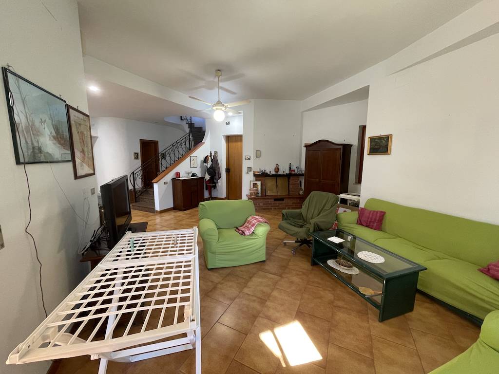 Villa in vendita a Motta San Giovanni