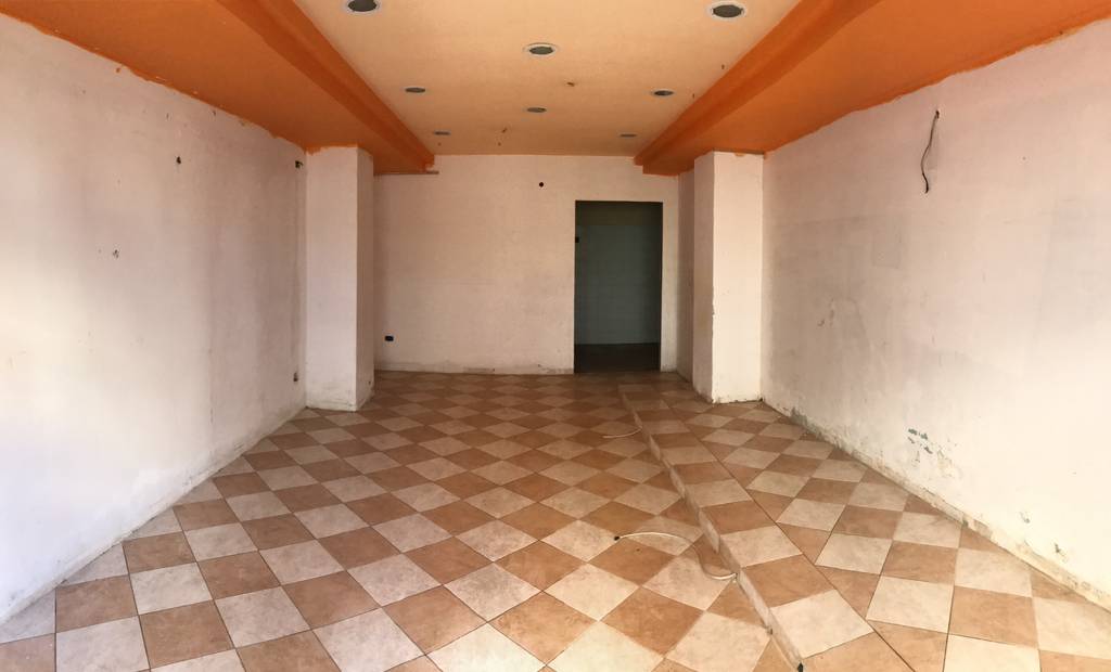 Locale Commerciale in affitto a Reggio di Calabria