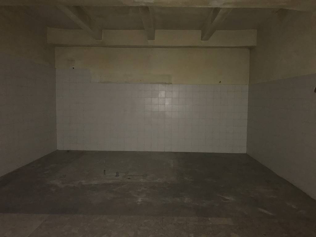 Locale Commerciale in affitto a Reggio di Calabria