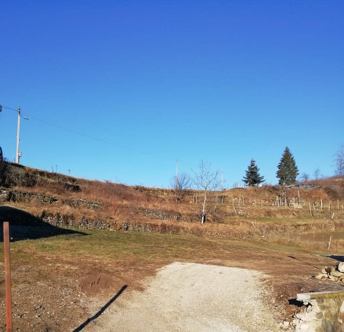 Terreno edificabile in vendita a Tenna