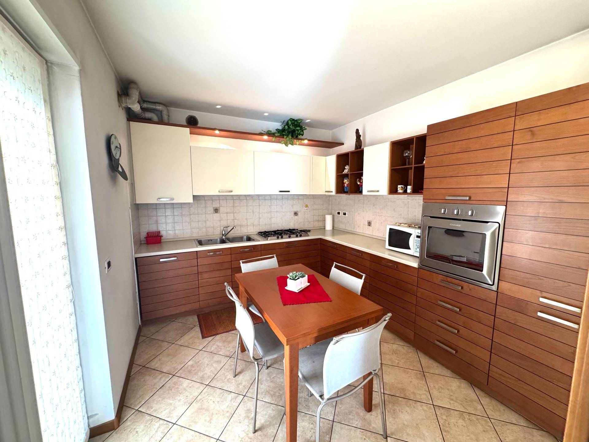 Appartamento 2 stanze in vendita a Trento, Roncafort