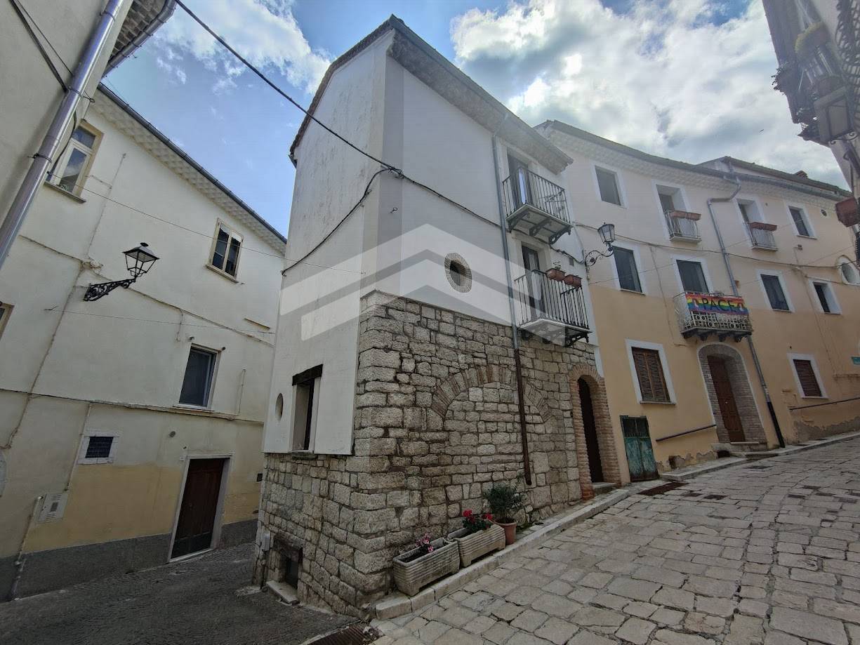 Stabile/Palazzo in vendita, Campobasso centro storico