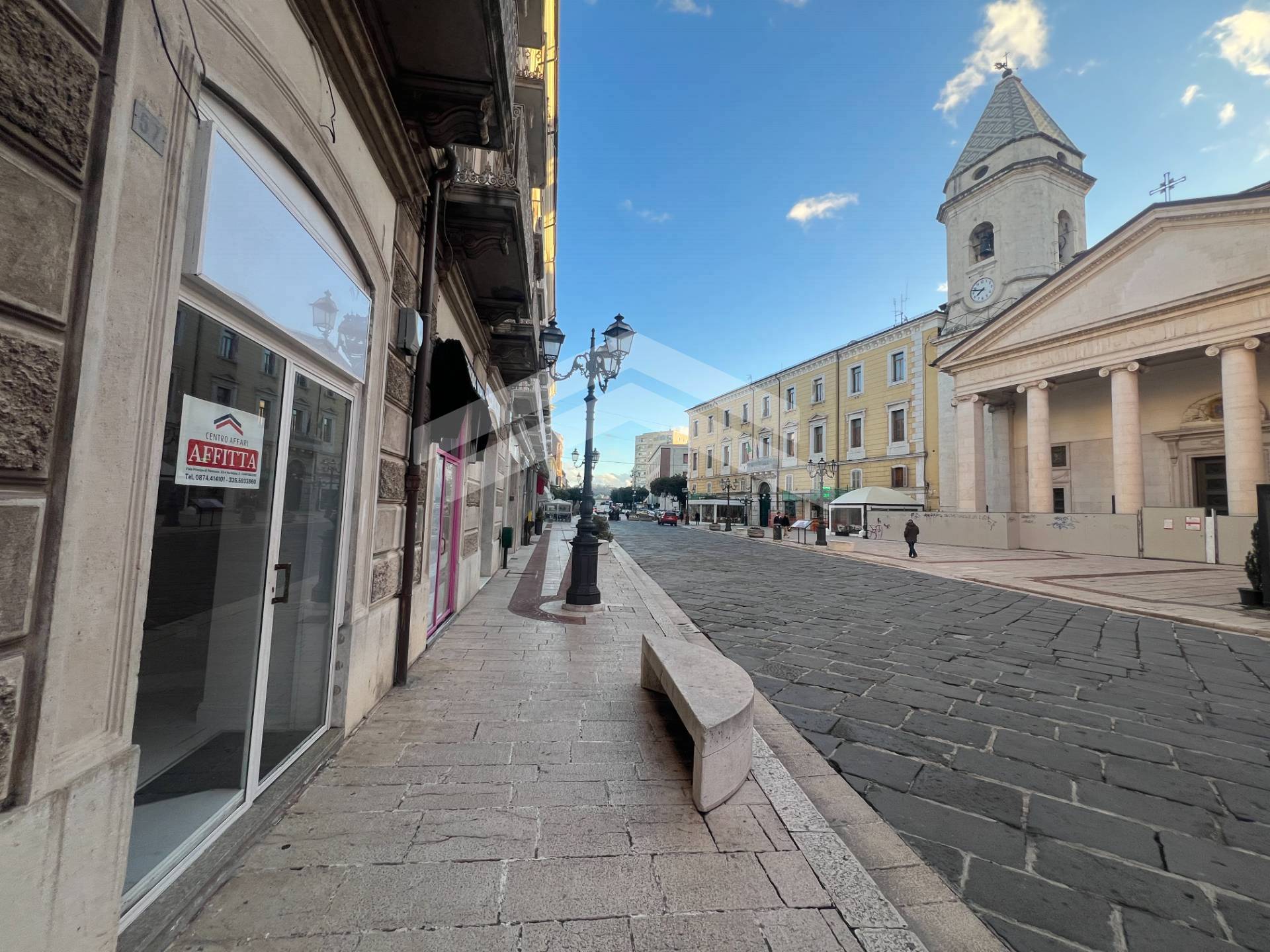 Locale commerciale in affitto, Campobasso centro