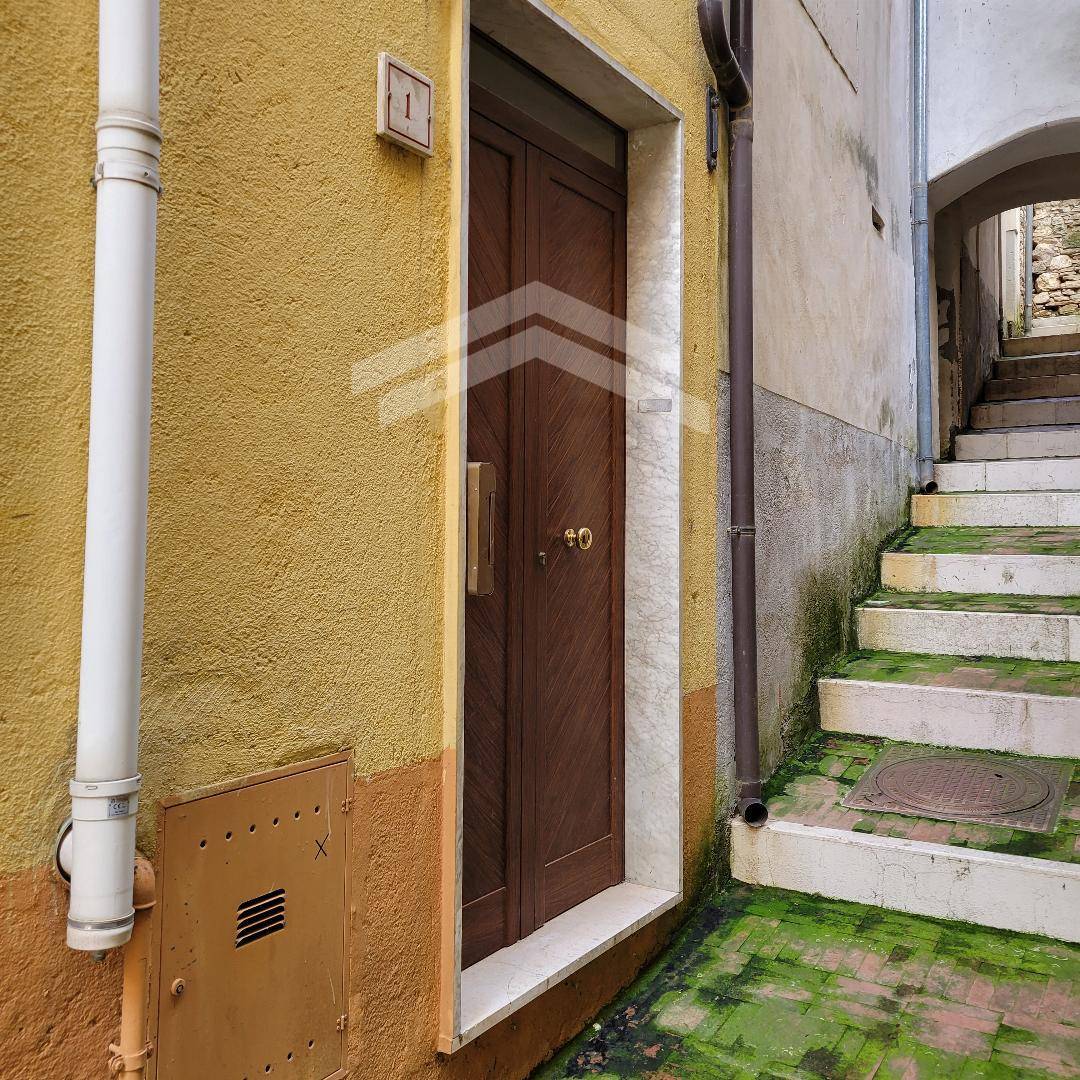 Cielo Terra in vendita a Monteroduni