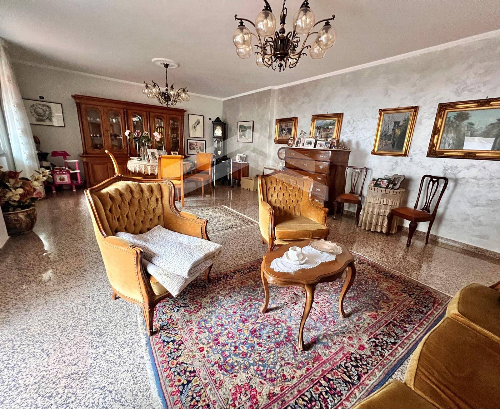 Appartamento in affitto a Campobasso, Semicentro