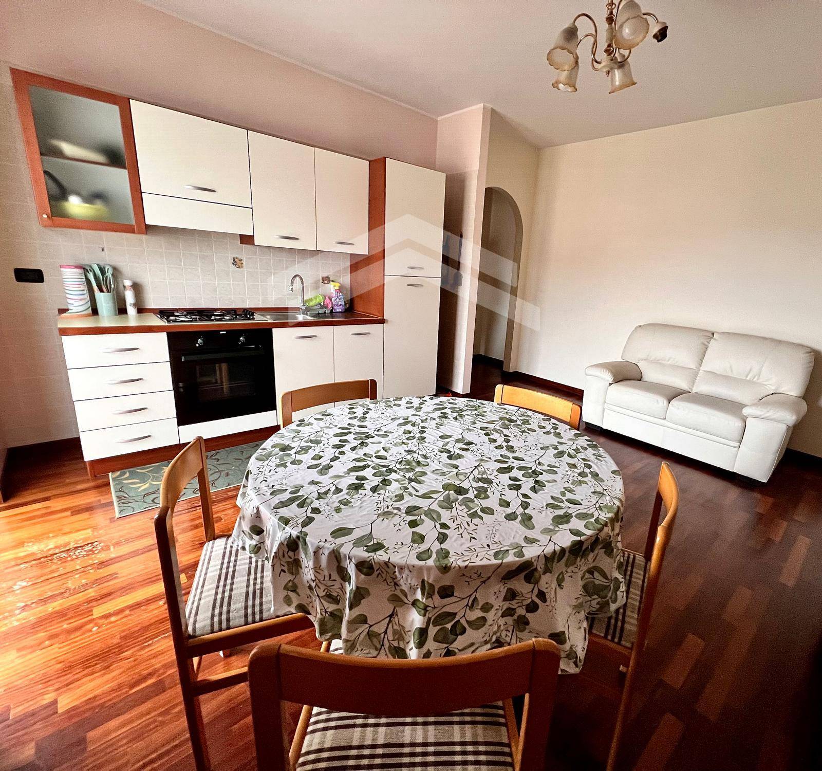 Appartamento in affitto a Campobasso, Centro