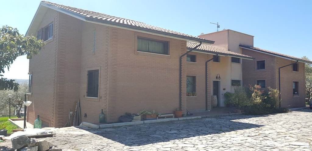 Villa in vendita a Campodipietra