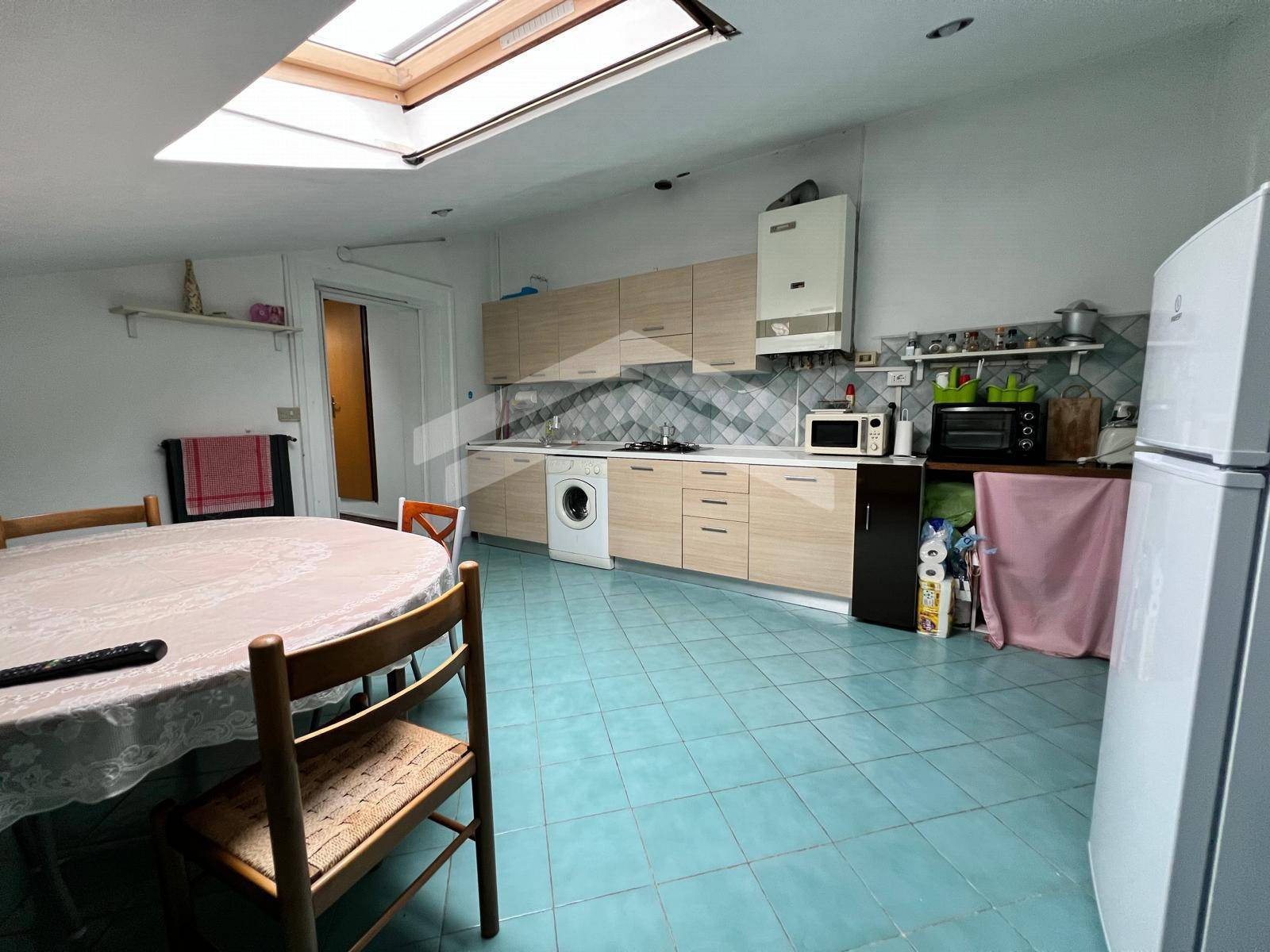 Camera in affitto a Campobasso, Centro