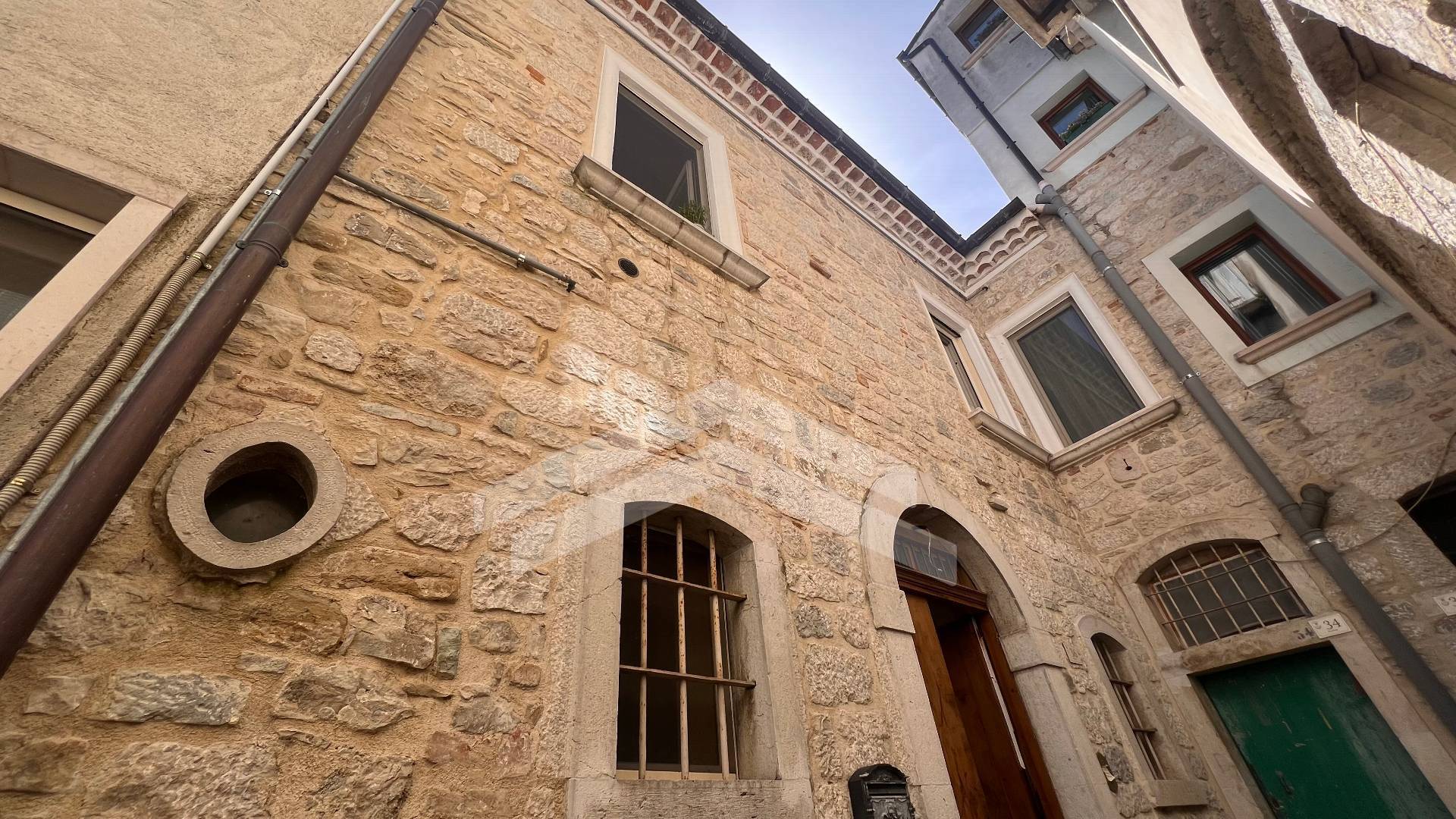 Casa indipendente in vendita a Mirabello Sannitico