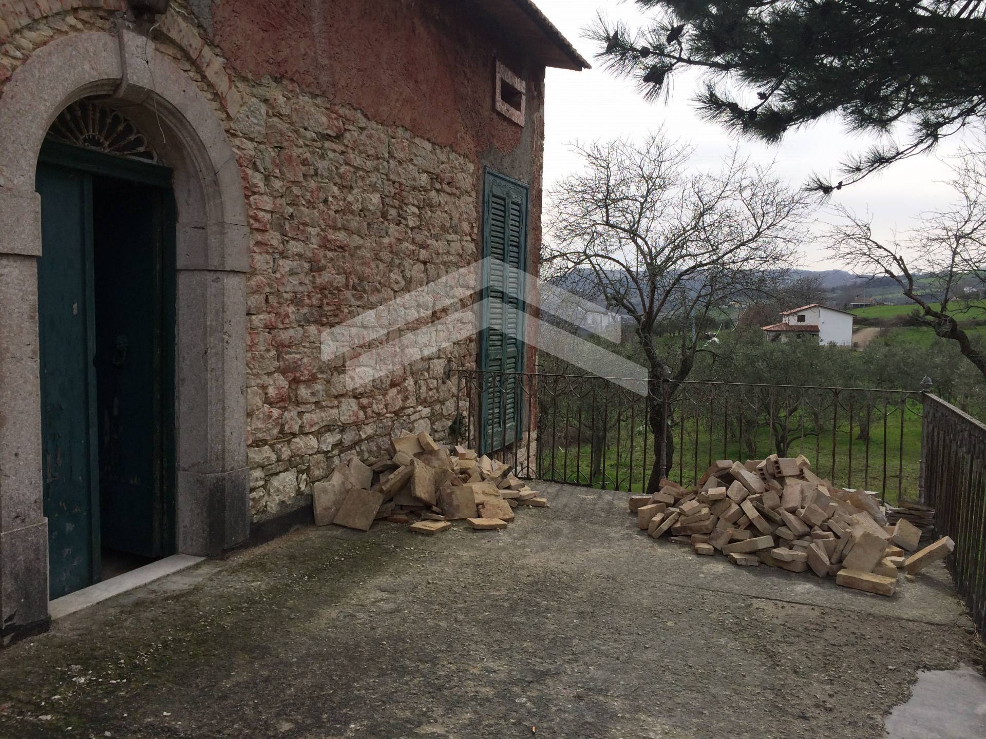 Casale in vendita a Riccia