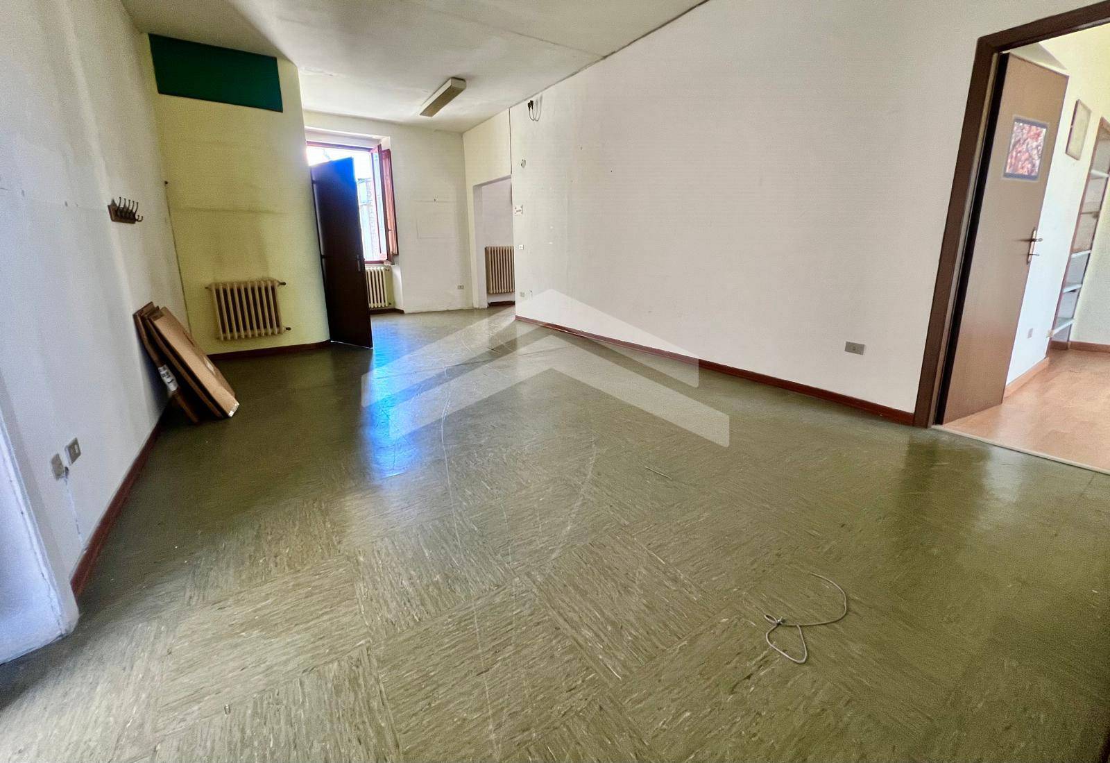 Studio/Ufficio in affitto a Campobasso, Centro